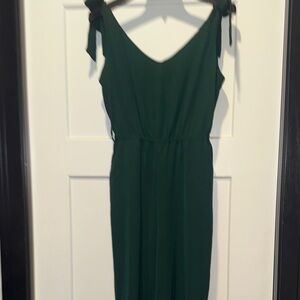 Elegant Green Sleeveless jumpsuit